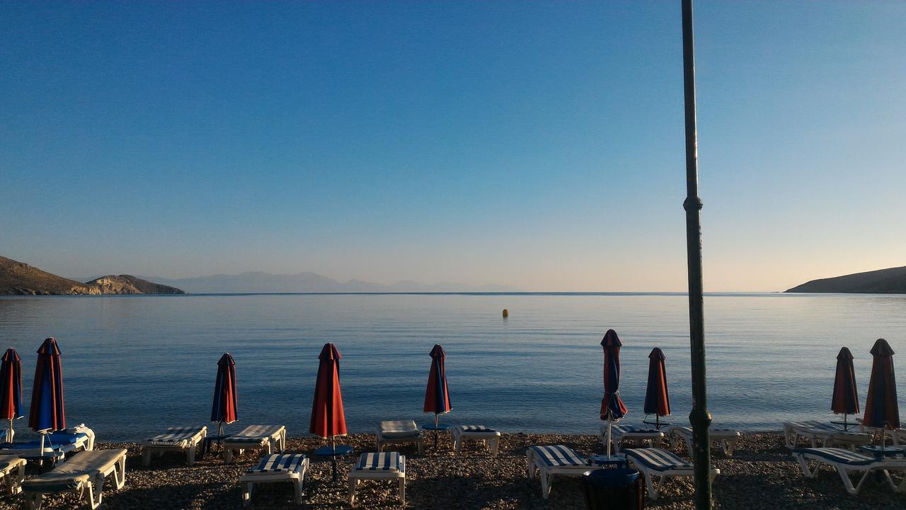 Hotel Eleni Beach Livadia  Esterno foto
