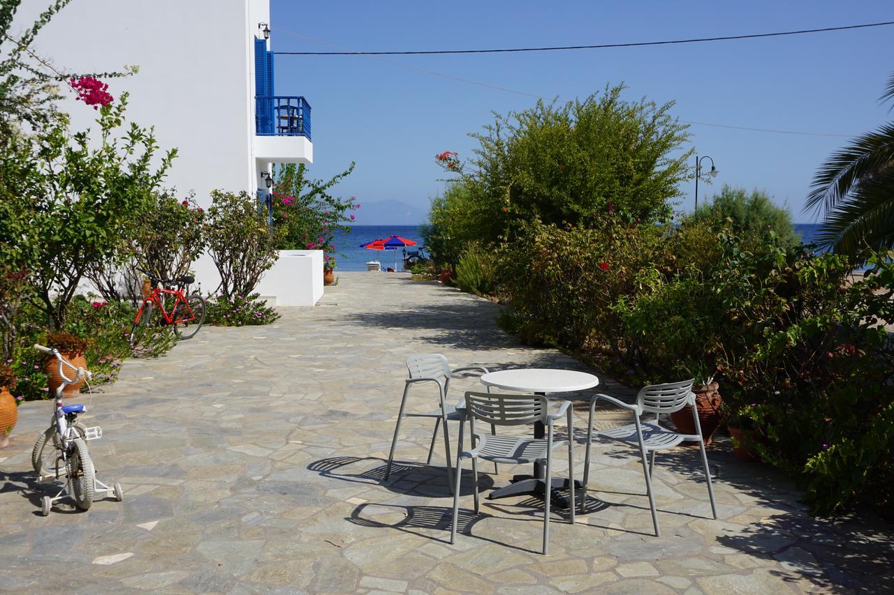 Hotel Eleni Beach Livadia  Esterno foto